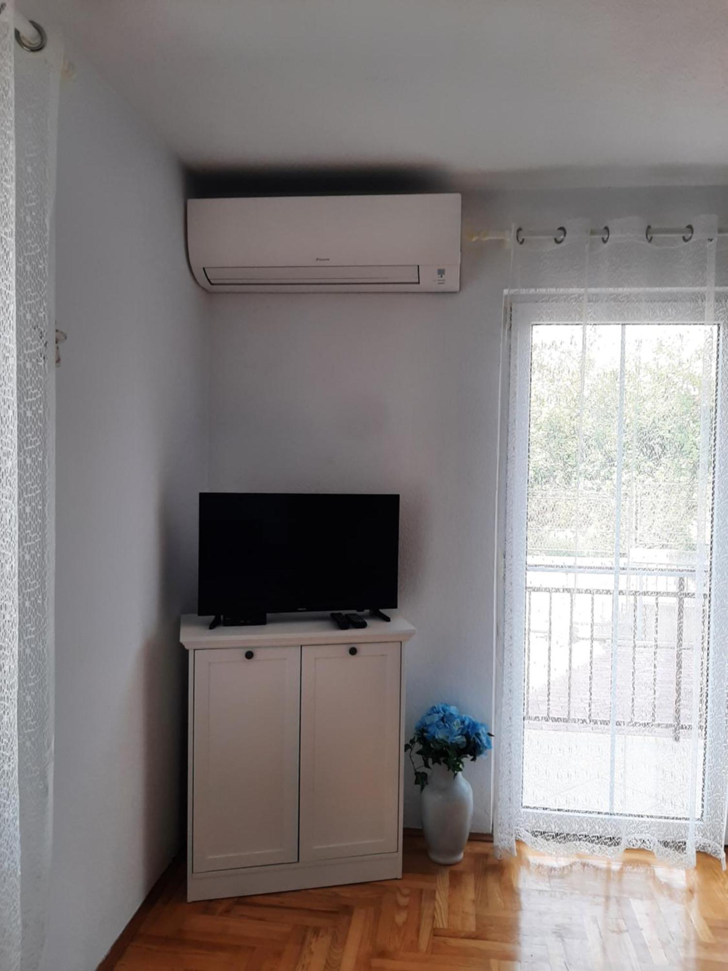 Apartment Marko Kastela Bagian luar foto