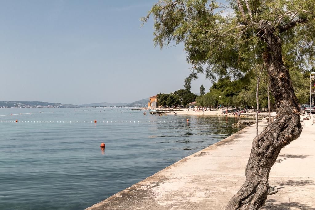 Apartment Marko Kastela Bagian luar foto
